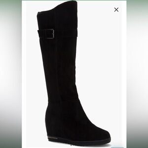 Women’s Religious Comfort Knee High Black Boots size 9